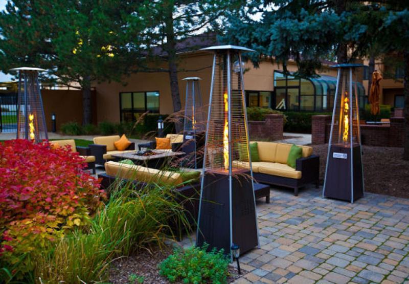 Courtyard Chicago O'Hare Hotel Des Plaines Exterior photo