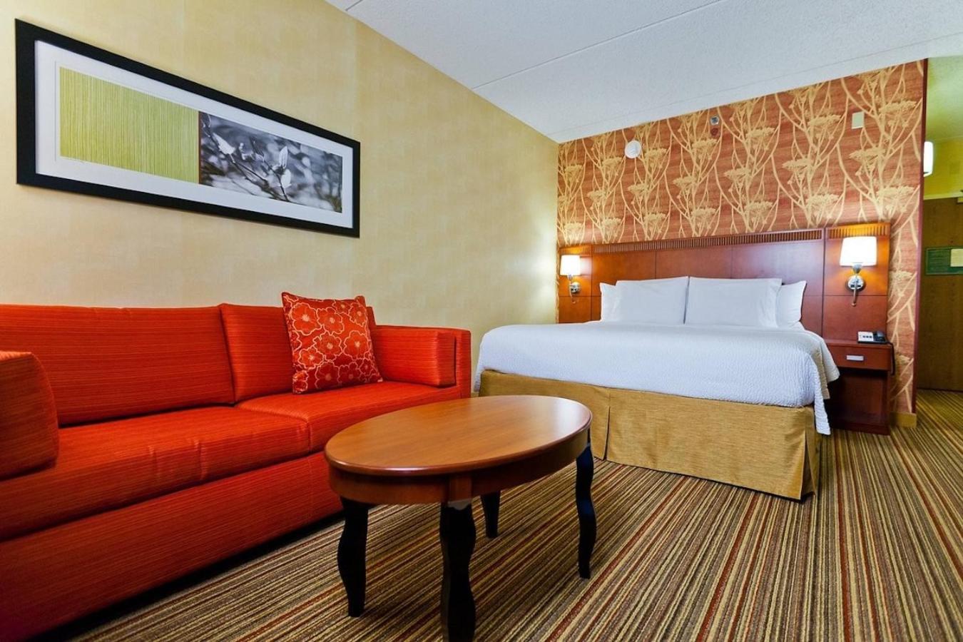Courtyard Chicago O'Hare Hotel Des Plaines Exterior photo