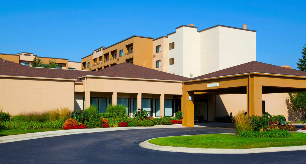 Courtyard Chicago O'Hare Hotel Des Plaines Exterior photo